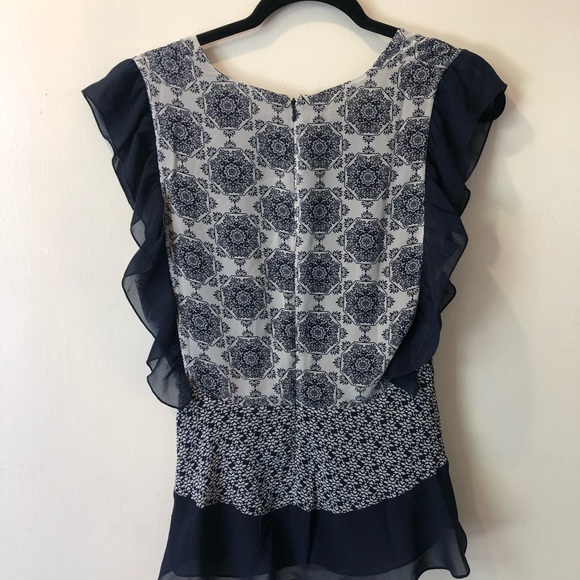 Ella Moss Floral Sleeveless Blouse - Picture 3 of 4